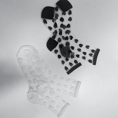 Sommer-Must-Have Handgebundene Transparente Seidensocken mit süßen Herz Spitze Knöchellänge