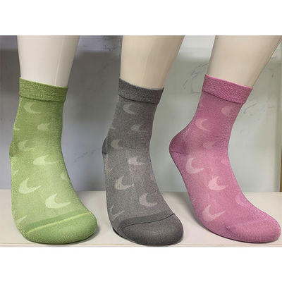 100% Mode Stilvolle minimalistische Frauen glänzende Seiden Nylon Socken mit rutschsicherer Funktion