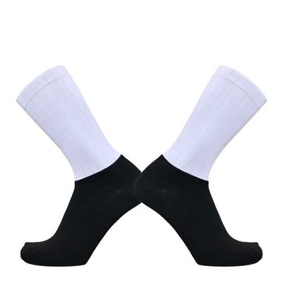 Weiße Polyamid- und Spandex-Schnelltrockene rutschfeste Sportsocke