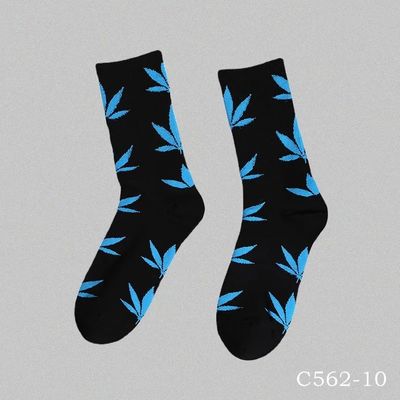Farbenfrohe Baumwollsocken für Frauen