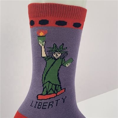 Regelmäßiger Stil Frauen Wintersocken Komische Baumwolle Atmung Warme Strick-Standard-Drucksocken