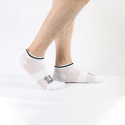 Custom Logo Nicht rutschende Schuhe für Männer in weißer schwarzer dünner Baumwolle für den Sommer