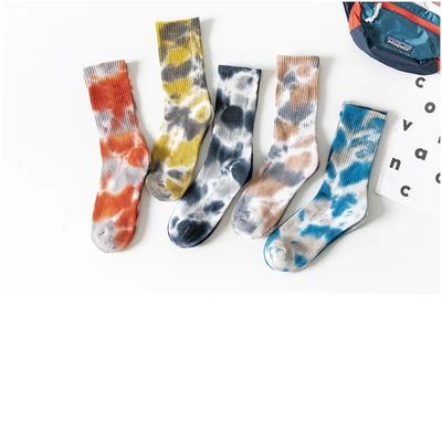Regelmäßiger Stil Tie Dye Baumwolle Sportliche Kompressionssocken für einen aktiven Lebensstil