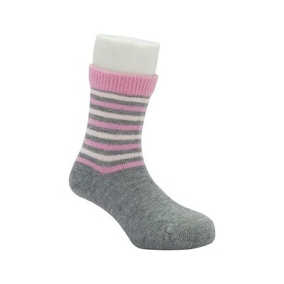 Weihnachtssocken 70% Baumwolle Baby Socken nicht rutschig Unterstützung Muster Bestellung