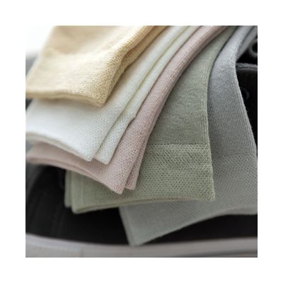 Bambus-Baumwoll-Schwarze Sportsocken für Frauen mit Kompressionsfunktion und Standarddicke