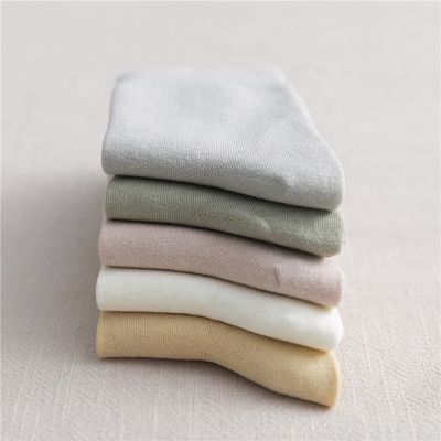 Bambus-Baumwoll-Schwarze Sportsocken für Frauen mit Kompressionsfunktion und Standarddicke
