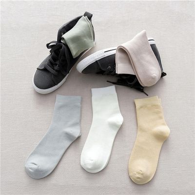 Bambus-Baumwoll-Schwarze Sportsocken für Frauen mit Kompressionsfunktion und Standarddicke