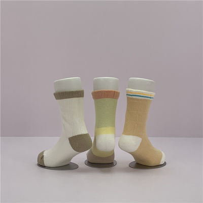 2-3Y Knaben Socken aus einfacher Baumwolle mit Zeichentrickmuster und schnell trocknen