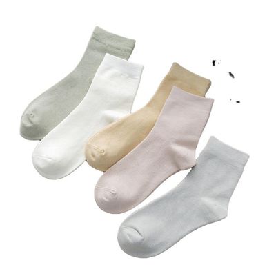 Regelmäßiger Stil Massivmuster Winter-Baumwollsocken für Frauen Strickmaterial aus Bambus