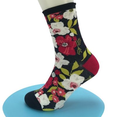 Regelmäßige 3D-Floral-Druck Bambussocken für Weihnachten