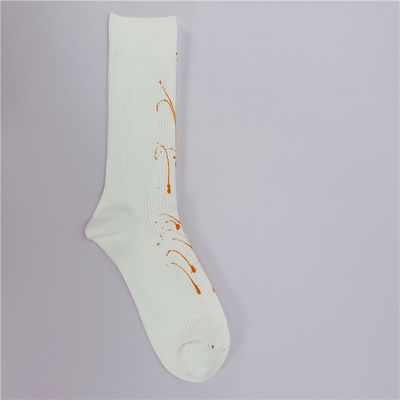 Schönheitssocken Druckmuster mehrere Szenen Schweißabsorption Custom Crew Socken für Sport