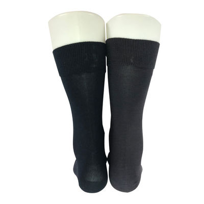 Geschlecht Männer Businesssocken Atmungsgelegte Baumwollsocken für den Herbst