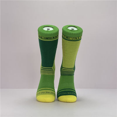 Anti-Rutsch Atmung Schweiß Wicking Brief Muster lange Sportsocken für 39-41 Größe