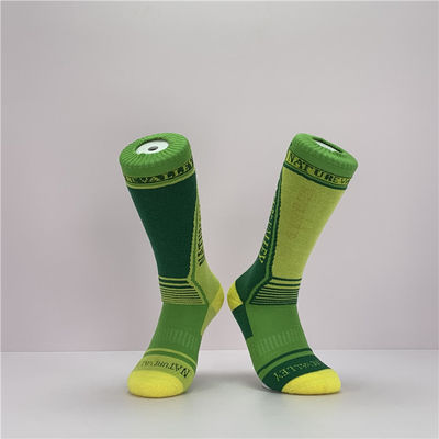 Anti-Rutsch Atmung Schweiß Wicking Brief Muster lange Sportsocken für 39-41 Größe