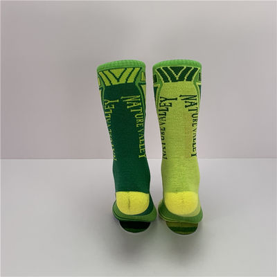Anti-Rutsch Atmung Schweiß Wicking Brief Muster lange Sportsocken für 39-41 Größe