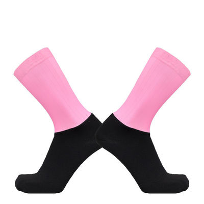 Polyamid- und Spandex-Material Regular Style Sportsocken für Männer für den aktiven Lebensstil