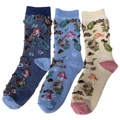 Gemachte Jacquard Design Crew Socken Süßes und lustiges Cartoon Muster für Erwachsene Unisex