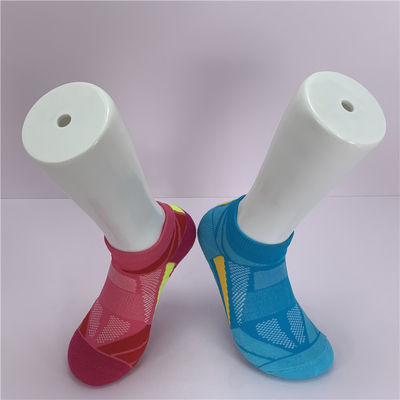 44% Baumwolle 35% Polyamid 19%Polyester 2%Spandex Stoff Fußgelenk Sportsocken für Männer Frauen