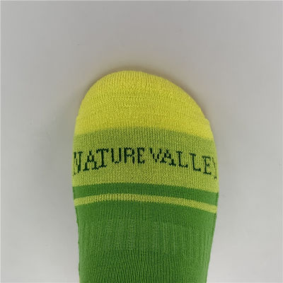 Anti-Slip-Sportsocken für Männer zum Laufen Radfahren Basketball Atemberaubende Crew-Knöchelsocken