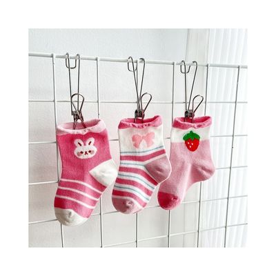 Liebenswerte Baby Socken 0-3 Monate in weichem Baumwollmaterial