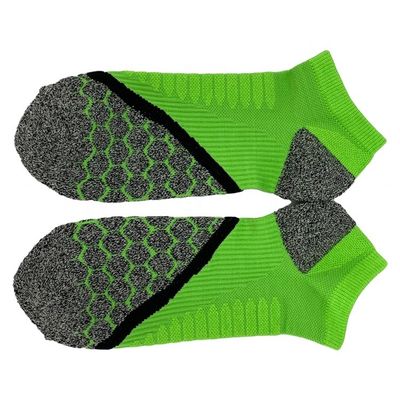 Grüne Fußsocken für schnelle Trocknung aus weichen Baumwolle