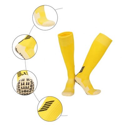 Winter Saison Sportsocken Atmung schnell trockene Fußballsocken Custom Design Socken