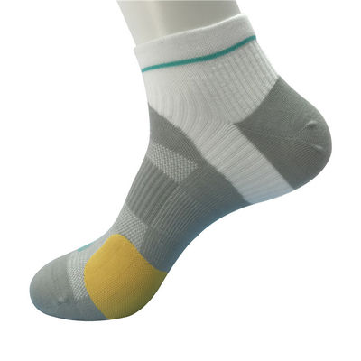 Sportsocken mit schnell trocknender und atmungsaktiver Stoffstärke