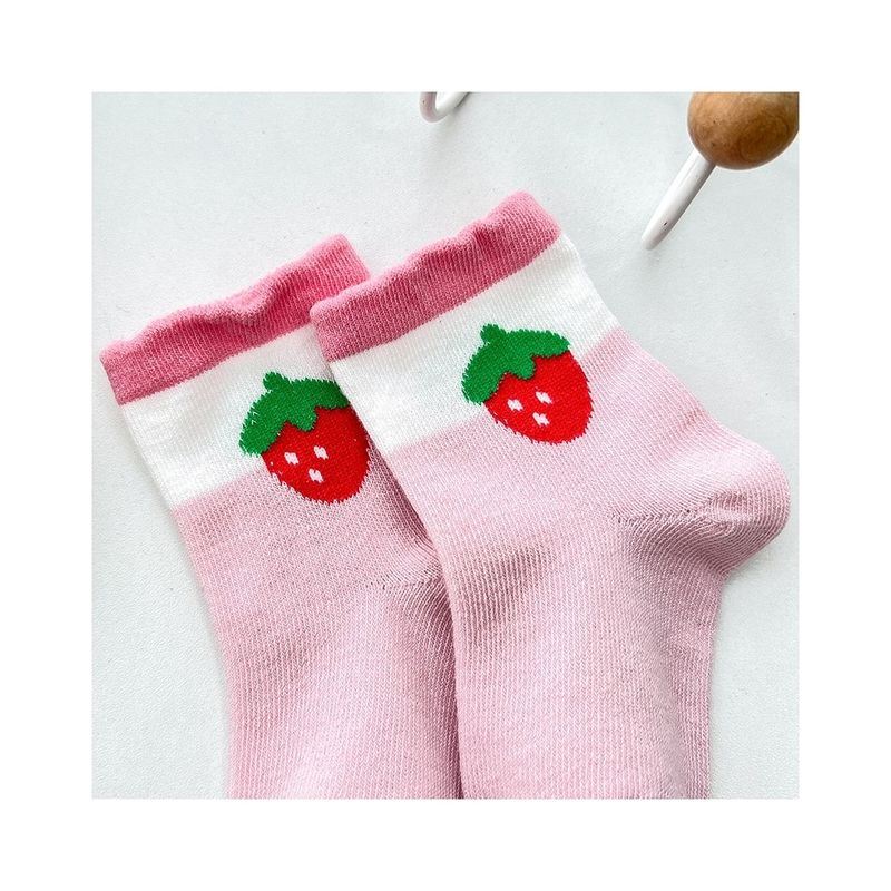 Kindersocken mit niedlichem Zeichentrickdruck und weichem Baumwollstoff in Standarddicke