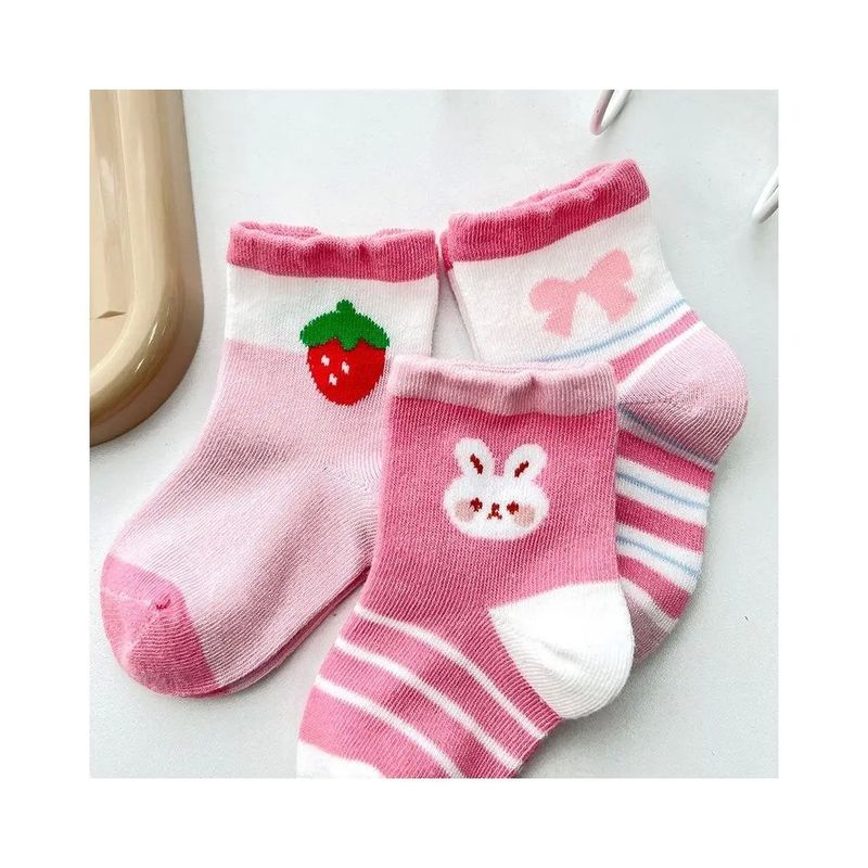 Wintersocken für Kinder mit Zeichentrickfilm-Bildschirm von Erdbeerhasen und schnell trocknenem Stoff
