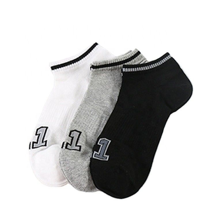 Atemberaubend niedrig geschnittene kurze Knöchel Sportsocken Kleid Gewebte 5 Finger Zeh Socken für Männer