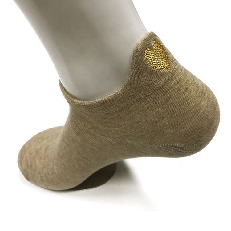 Broderierte goldene Herzensform Baumwolle Polyester Socken für Freizeit