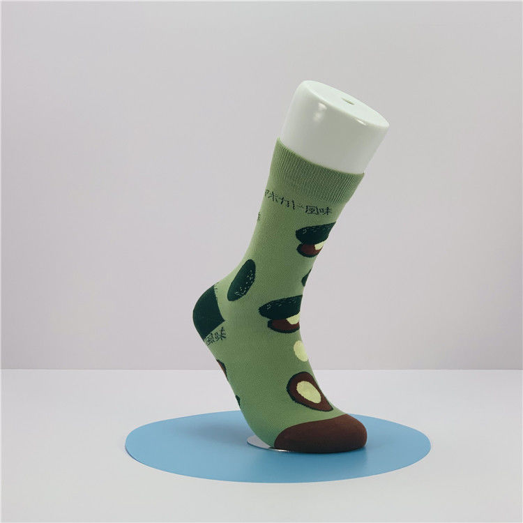 Farbenfrohe Jacquard-Antibakteriensocken perfekt für das tägliche Muss der Frau