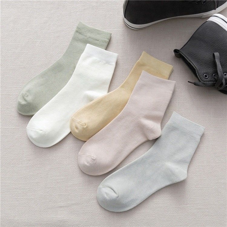 Schönheitssocken Weiches Baumwolle Hygroskopisch Schweiß freisetzend Frauen Dünnes Bambus Leichtgewicht Casual Crew Socken