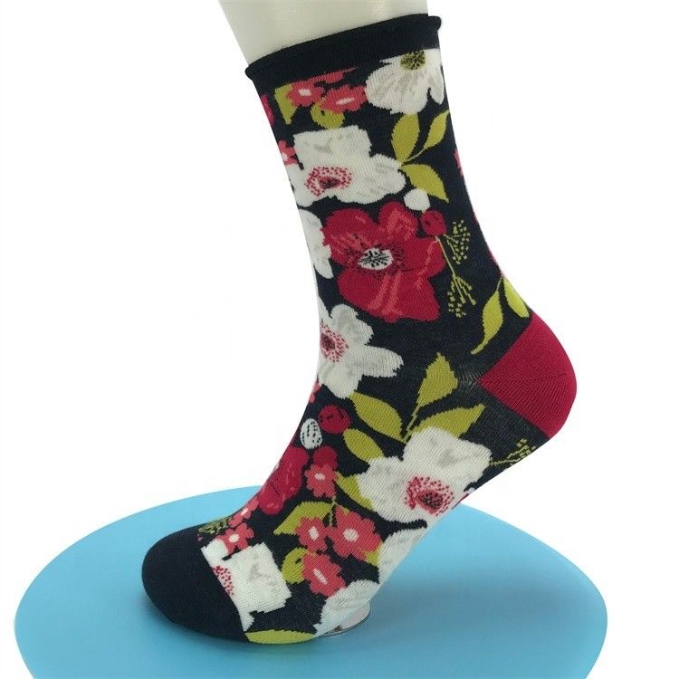 Regelmäßige 3D-Floral-Druck Bambussocken für Weihnachten