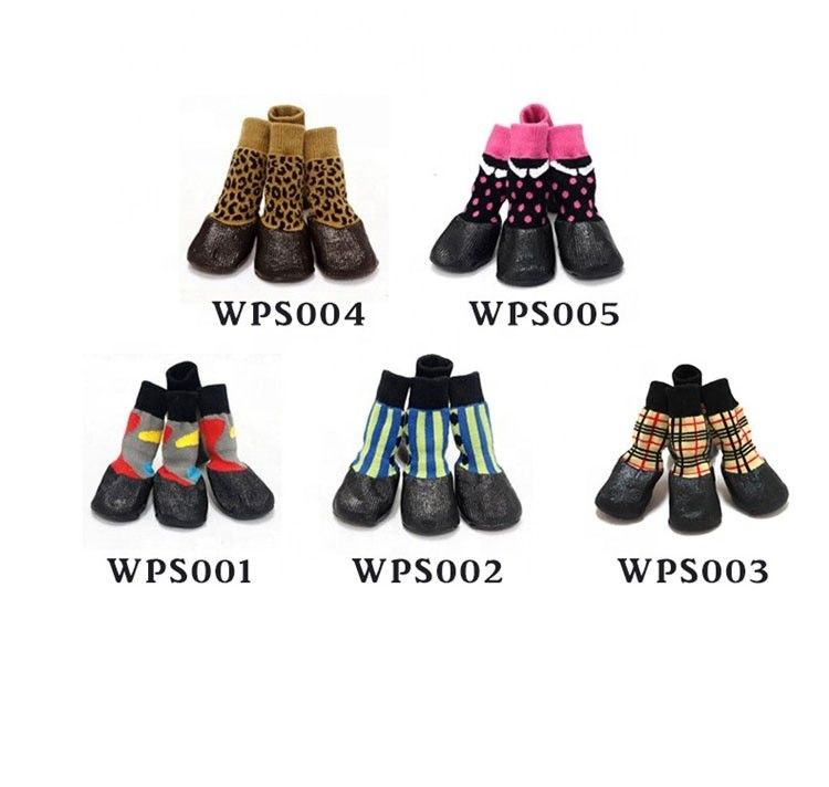 Socken für Haustiere mit Griff 5 lebendige Farben, die Ihren Hund bequem und stilvoll halten